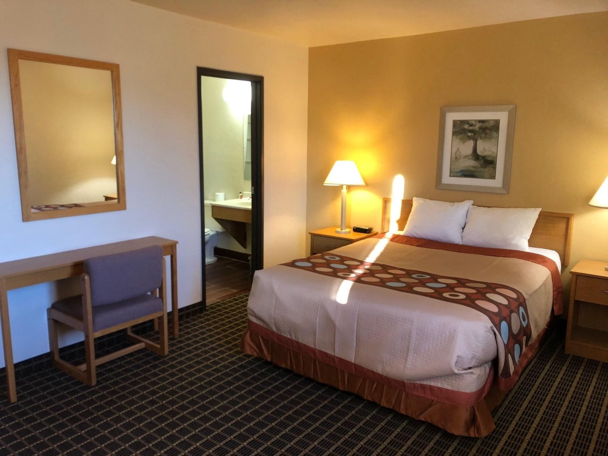 Super 8 By Wyndham Klamath Falls Dış mekan fotoğraf